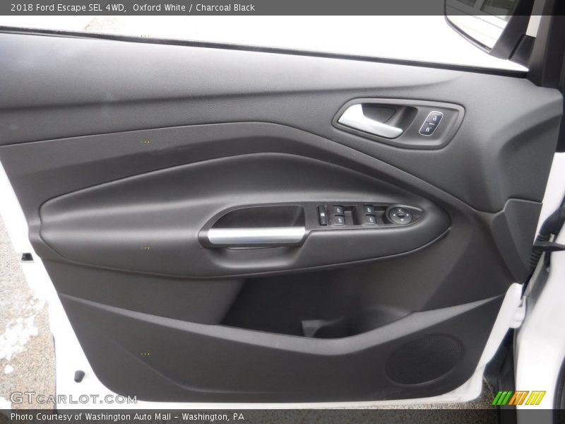 Oxford White / Charcoal Black 2018 Ford Escape SEL 4WD