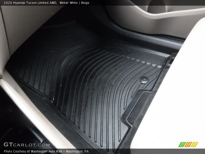Winter White / Beige 2020 Hyundai Tucson Limited AWD