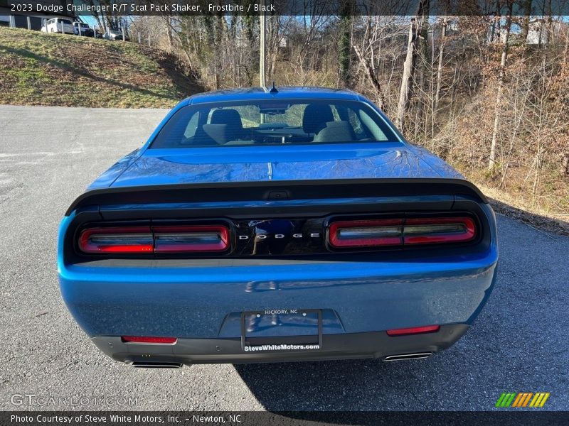 Frostbite / Black 2023 Dodge Challenger R/T Scat Pack Shaker