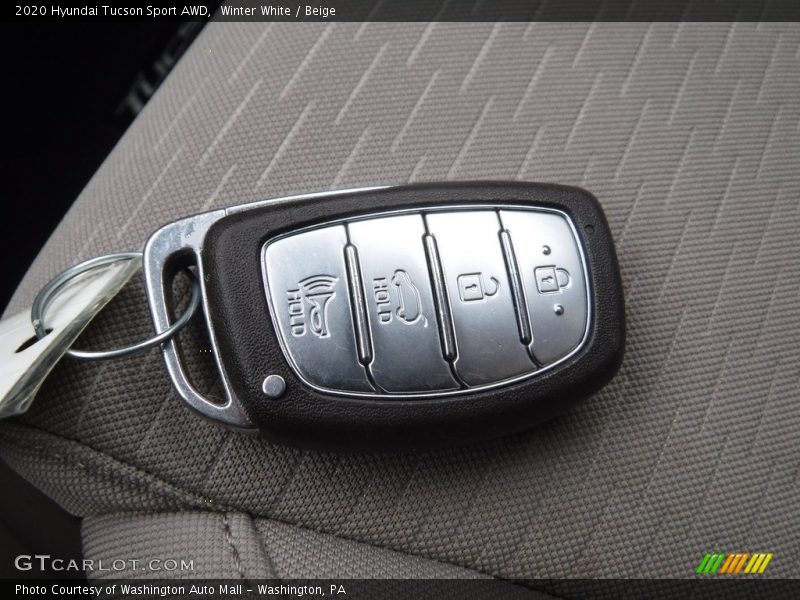 Winter White / Beige 2020 Hyundai Tucson Sport AWD
