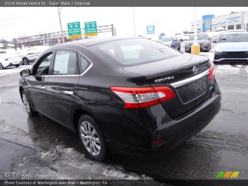 Super Black / Charcoal 2014 Nissan Sentra SV