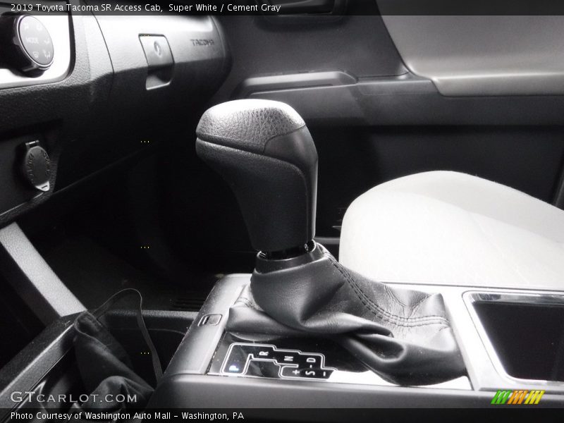 Super White / Cement Gray 2019 Toyota Tacoma SR Access Cab