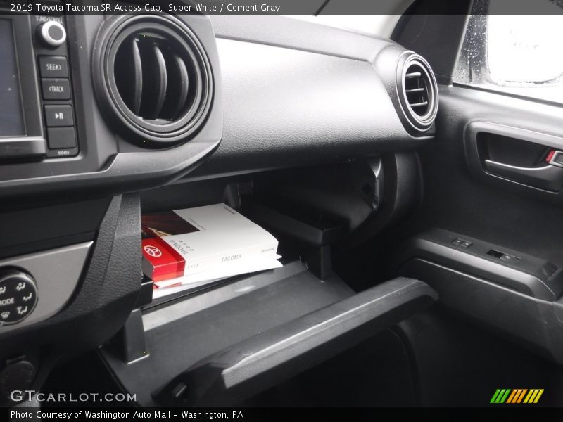 Super White / Cement Gray 2019 Toyota Tacoma SR Access Cab