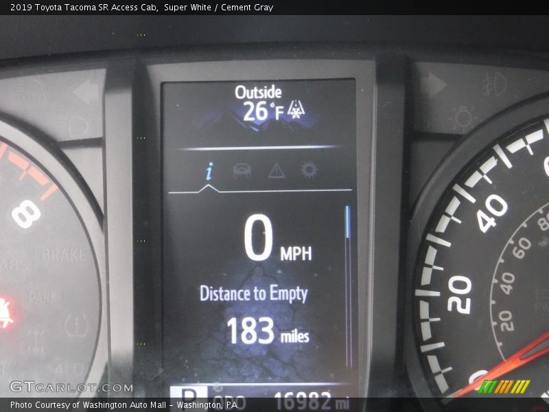 Super White / Cement Gray 2019 Toyota Tacoma SR Access Cab