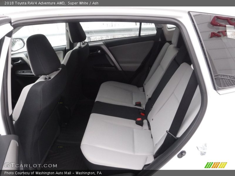 Super White / Ash 2018 Toyota RAV4 Adventure AWD