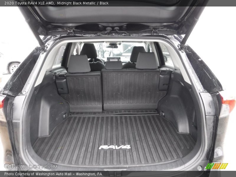 Midnight Black Metallic / Black 2020 Toyota RAV4 XLE AWD