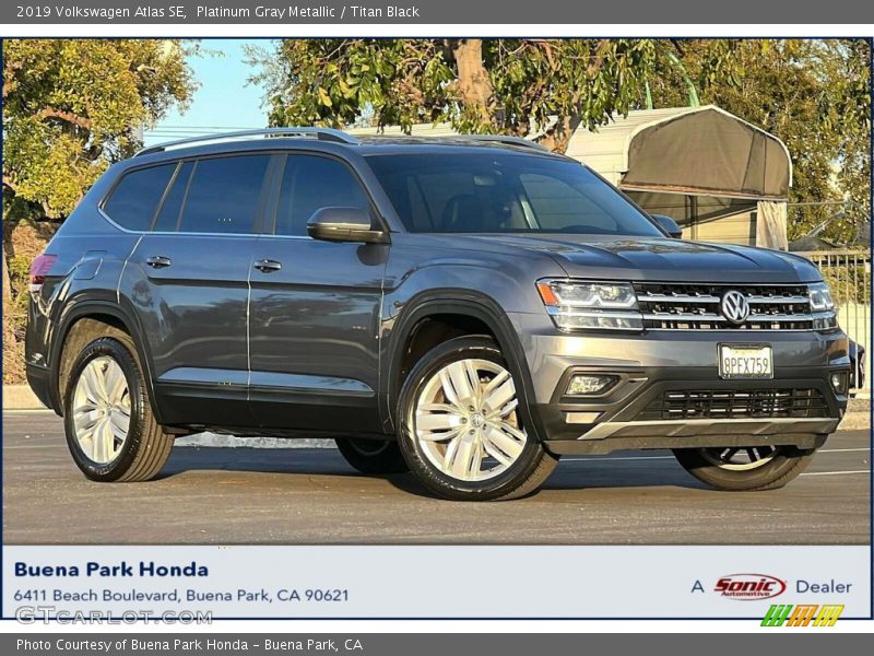 Platinum Gray Metallic / Titan Black 2019 Volkswagen Atlas SE