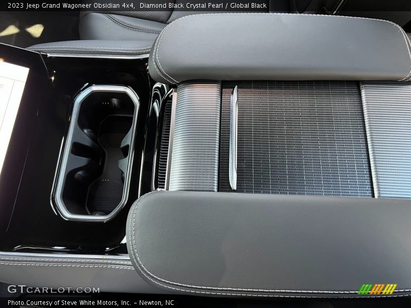 Diamond Black Crystal Pearl / Global Black 2023 Jeep Grand Wagoneer Obsidian 4x4