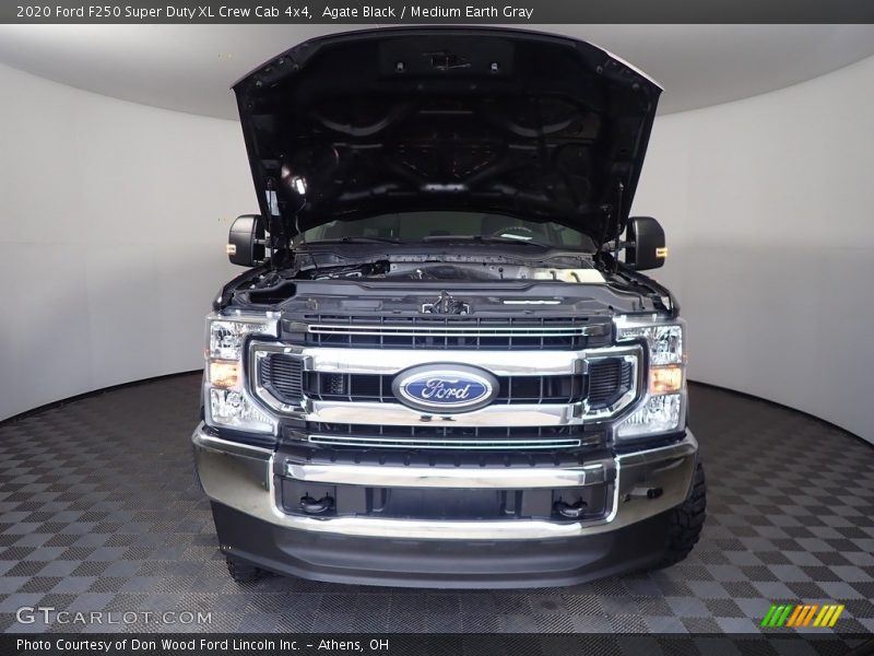 Agate Black / Medium Earth Gray 2020 Ford F250 Super Duty XL Crew Cab 4x4