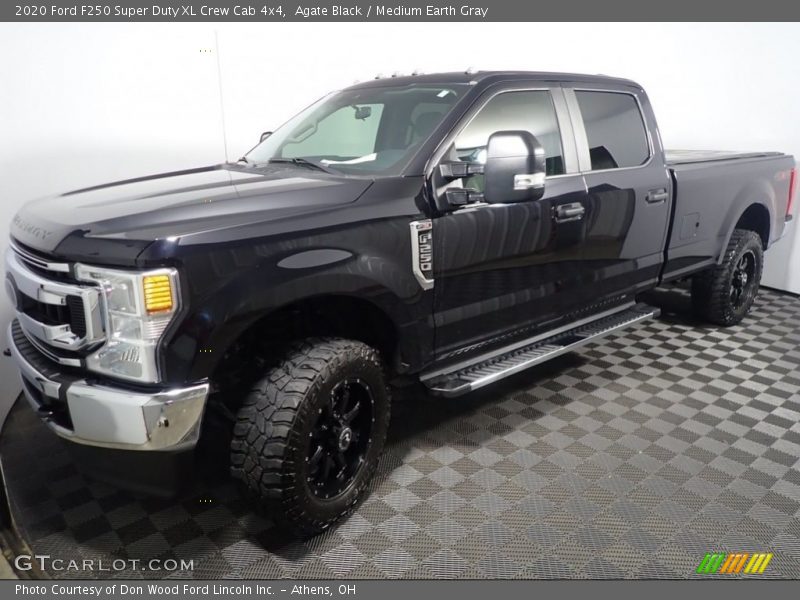 Agate Black / Medium Earth Gray 2020 Ford F250 Super Duty XL Crew Cab 4x4
