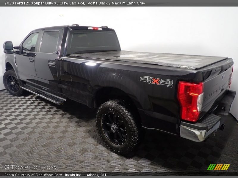 Agate Black / Medium Earth Gray 2020 Ford F250 Super Duty XL Crew Cab 4x4