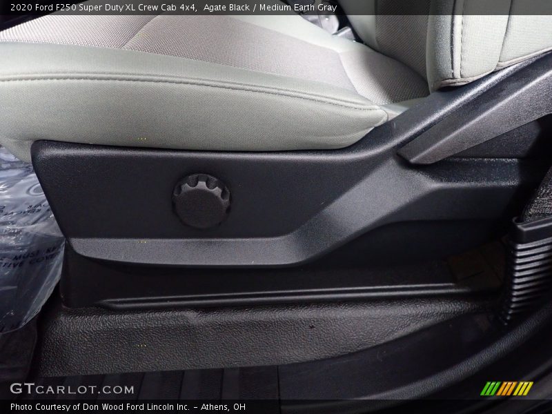Agate Black / Medium Earth Gray 2020 Ford F250 Super Duty XL Crew Cab 4x4