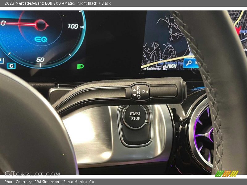 Controls of 2023 EQB 300 4Matic