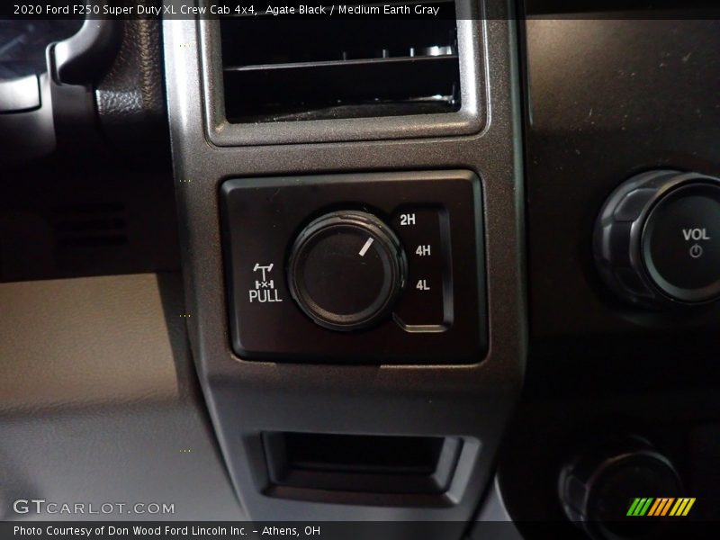 Agate Black / Medium Earth Gray 2020 Ford F250 Super Duty XL Crew Cab 4x4