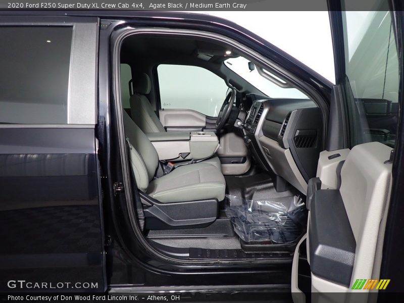 Agate Black / Medium Earth Gray 2020 Ford F250 Super Duty XL Crew Cab 4x4