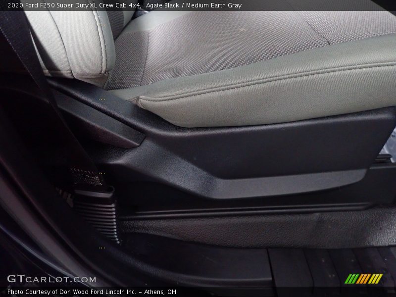Agate Black / Medium Earth Gray 2020 Ford F250 Super Duty XL Crew Cab 4x4