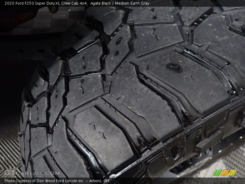 Agate Black / Medium Earth Gray 2020 Ford F250 Super Duty XL Crew Cab 4x4