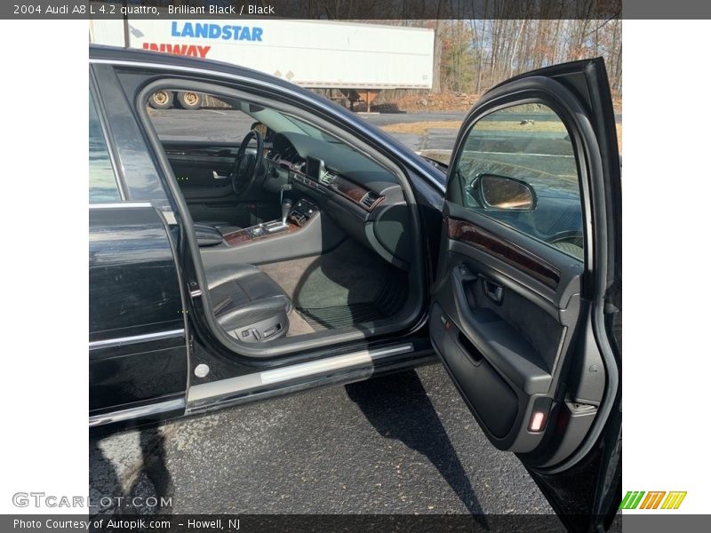 Brilliant Black / Black 2004 Audi A8 L 4.2 quattro