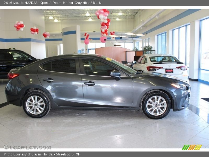  2016 MAZDA3 i Sport 4 Door Meteor Gray Mica