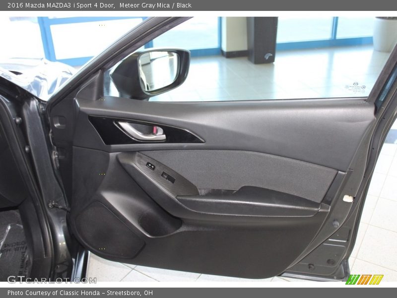Door Panel of 2016 MAZDA3 i Sport 4 Door