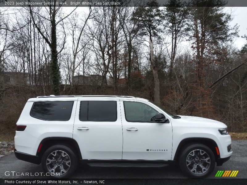  2023 Wagoneer Series III 4x4 Bright White