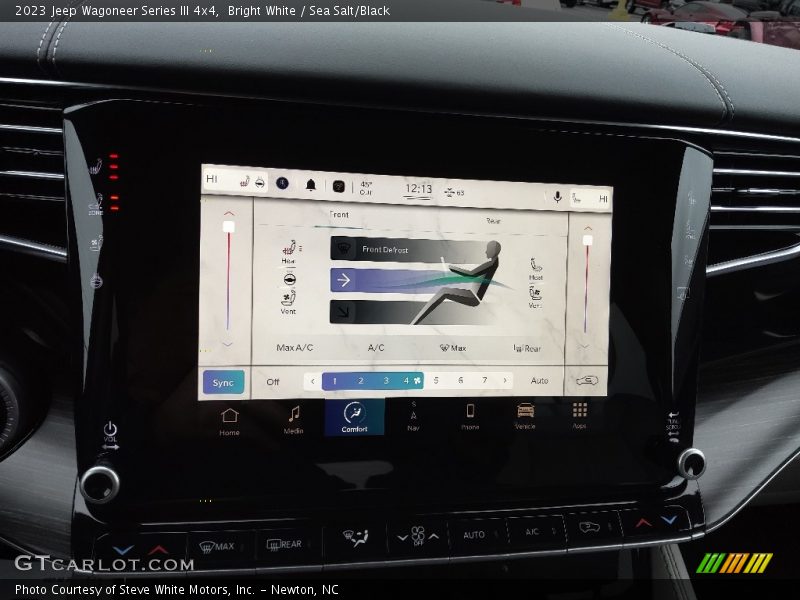 Bright White / Sea Salt/Black 2023 Jeep Wagoneer Series III 4x4