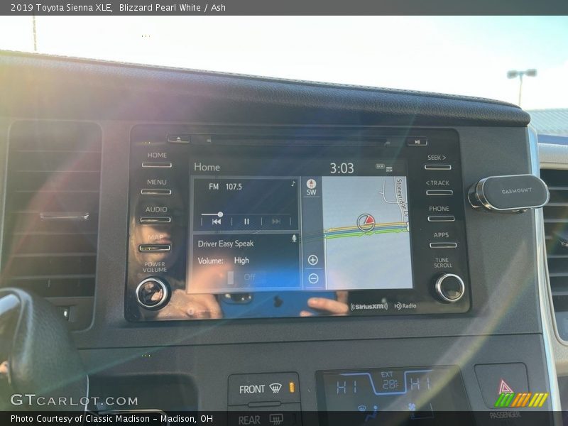Blizzard Pearl White / Ash 2019 Toyota Sienna XLE