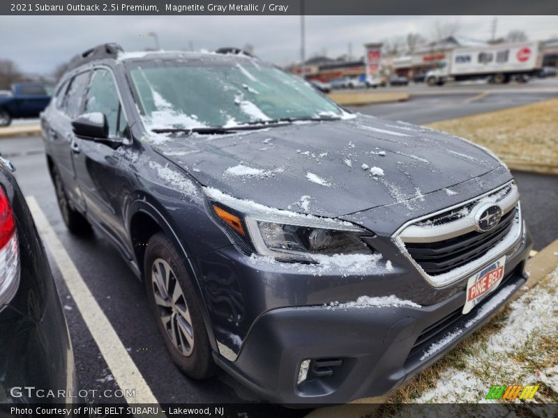 Magnetite Gray Metallic / Gray 2021 Subaru Outback 2.5i Premium