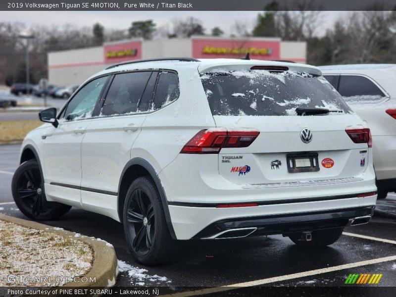 Pure White / Titan Black 2019 Volkswagen Tiguan SE 4MOTION