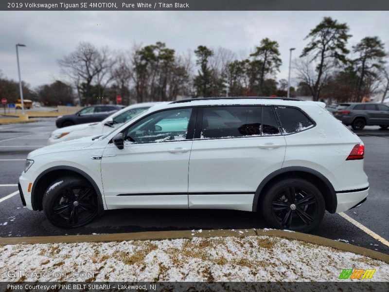 Pure White / Titan Black 2019 Volkswagen Tiguan SE 4MOTION