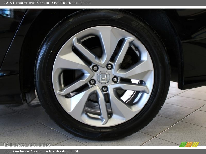 Crystal Black Pearl / Black 2019 Honda Accord LX Sedan