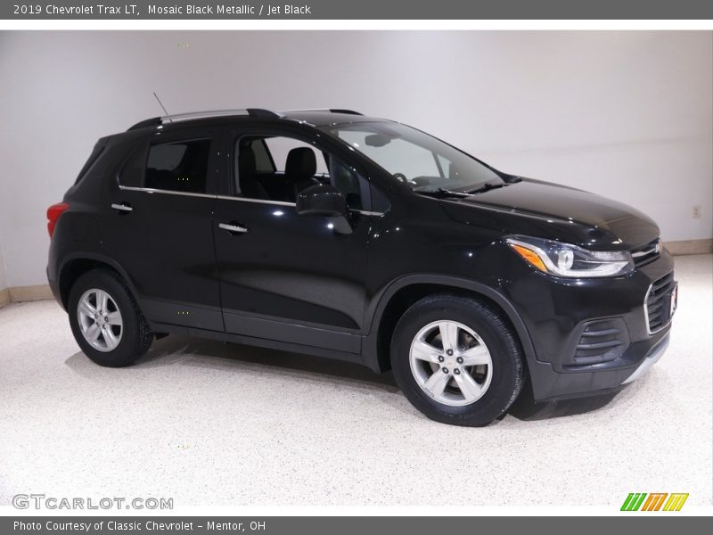 Mosaic Black Metallic / Jet Black 2019 Chevrolet Trax LT