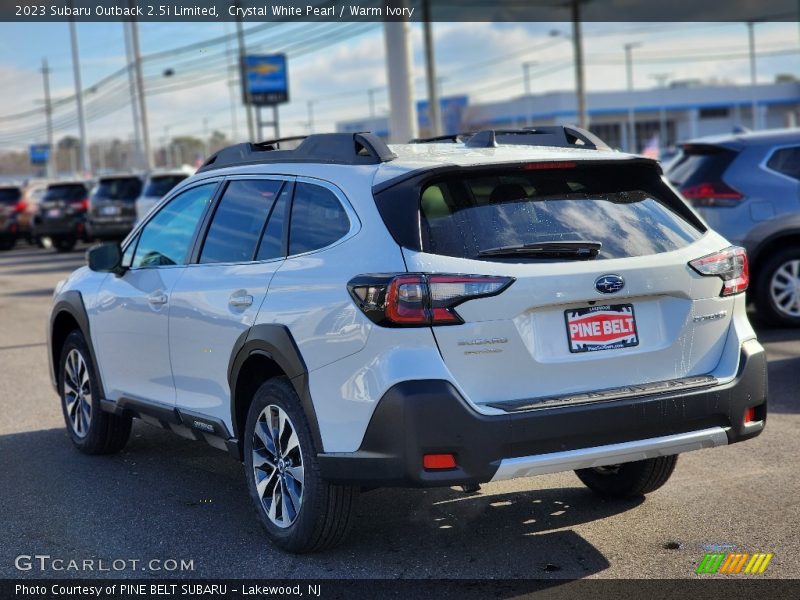 Crystal White Pearl / Warm Ivory 2023 Subaru Outback 2.5i Limited