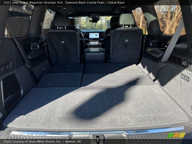  2023 Grand Wagoneer Obsidian 4x4 Trunk