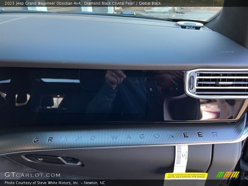 Dashboard of 2023 Grand Wagoneer Obsidian 4x4