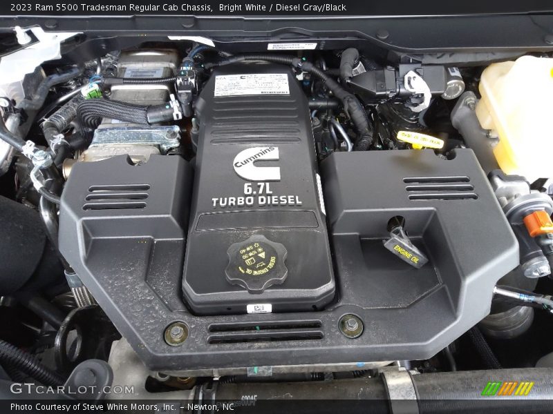  2023 5500 Tradesman Regular Cab Chassis Engine - 6.7 Liter OHV 24-Valve Cummins Turbo-Diesel Inline 6 Cylinder