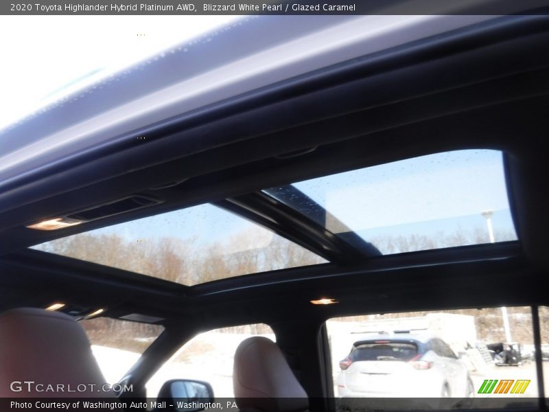 Blizzard White Pearl / Glazed Caramel 2020 Toyota Highlander Hybrid Platinum AWD