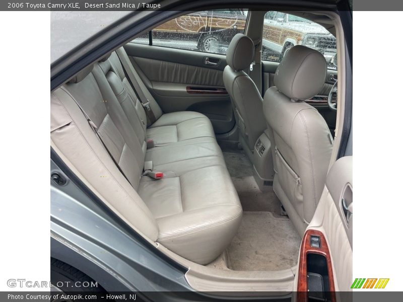 Desert Sand Mica / Taupe 2006 Toyota Camry XLE