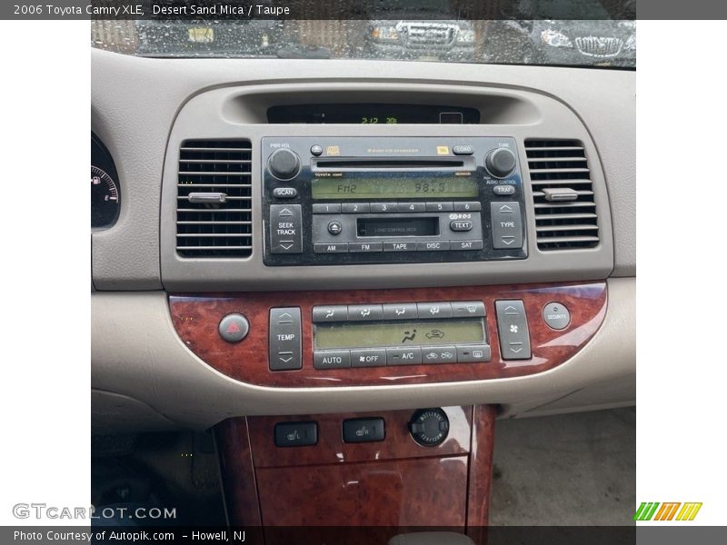 Desert Sand Mica / Taupe 2006 Toyota Camry XLE