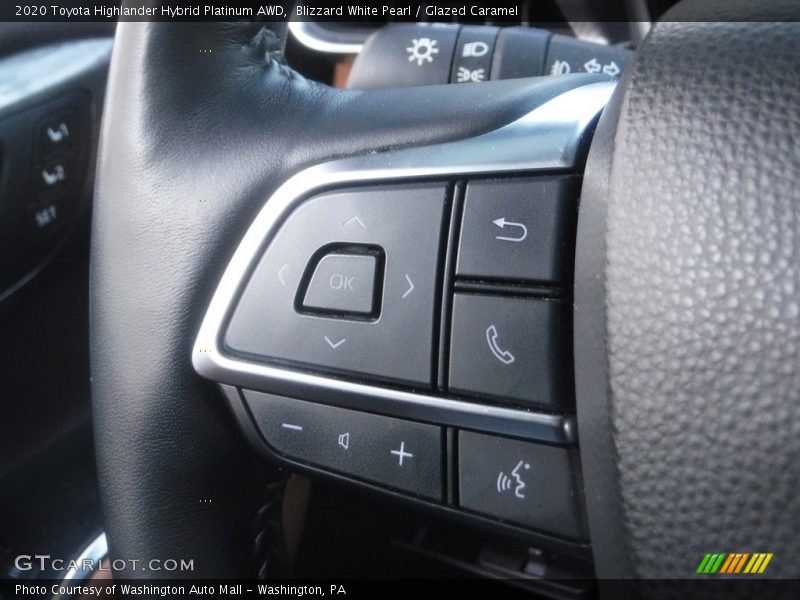  2020 Highlander Hybrid Platinum AWD Steering Wheel