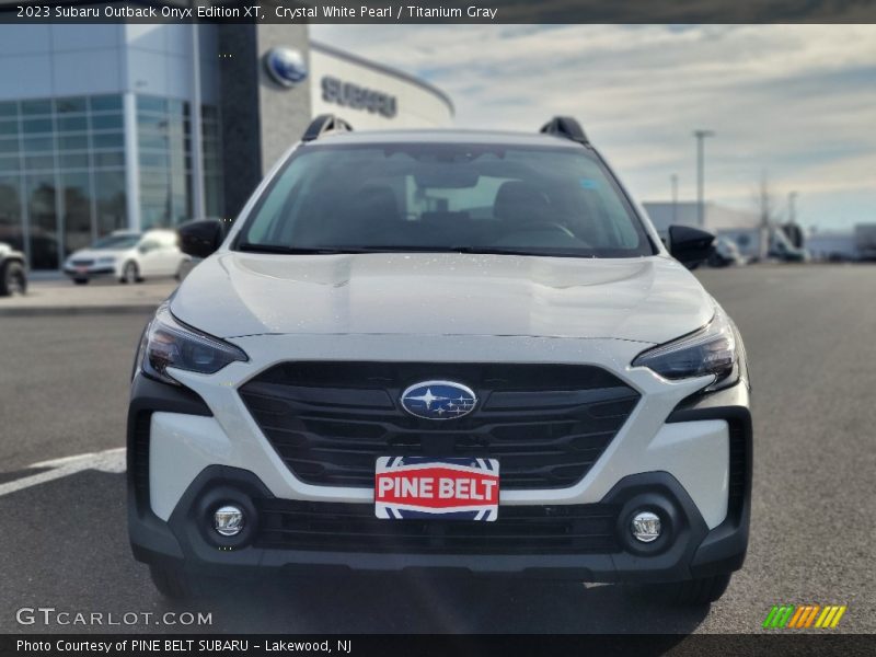 Crystal White Pearl / Titanium Gray 2023 Subaru Outback Onyx Edition XT
