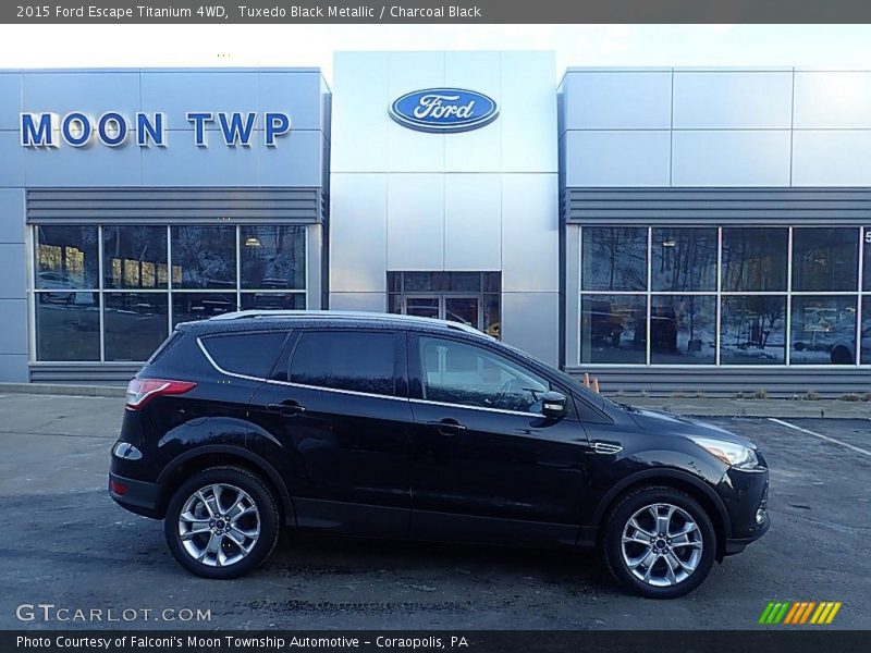 Tuxedo Black Metallic / Charcoal Black 2015 Ford Escape Titanium 4WD