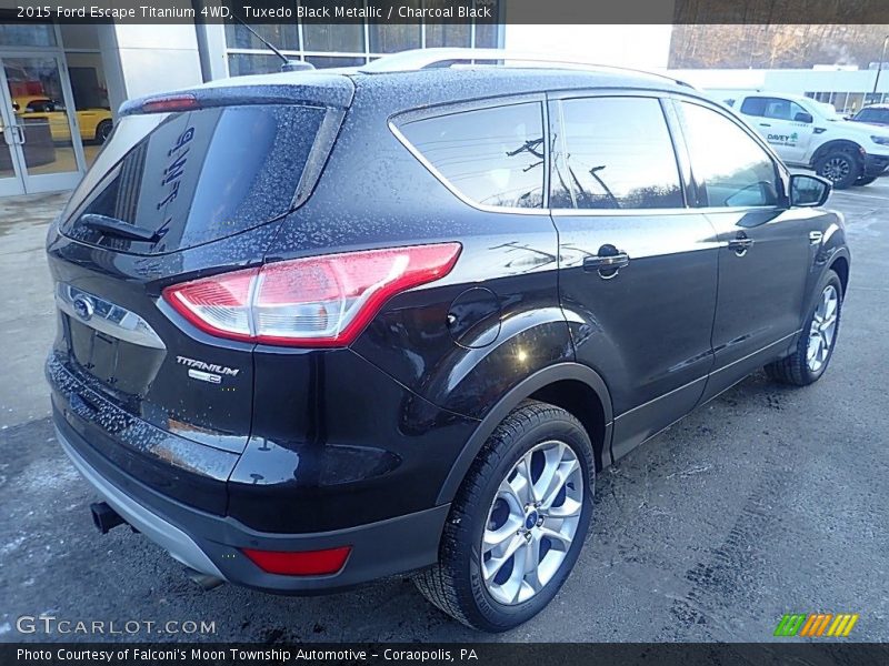 Tuxedo Black Metallic / Charcoal Black 2015 Ford Escape Titanium 4WD