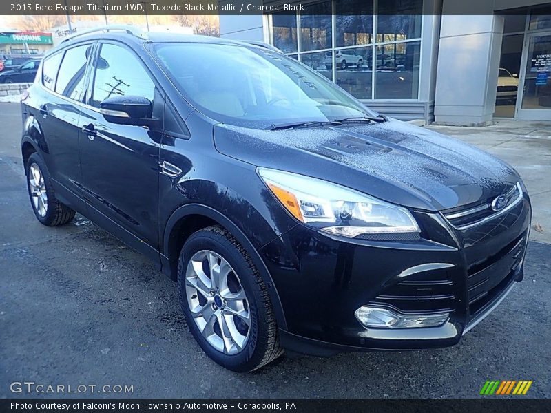 Tuxedo Black Metallic / Charcoal Black 2015 Ford Escape Titanium 4WD
