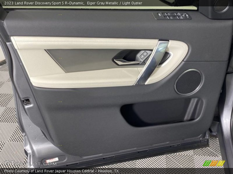 Eiger Gray Metallic / Light Oyster 2023 Land Rover Discovery Sport S R-Dynamic