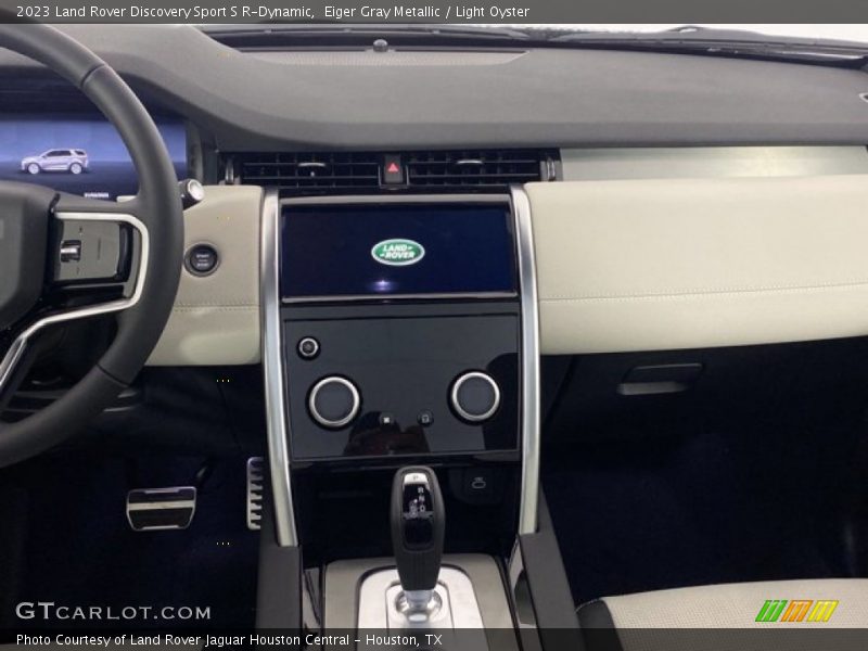 Eiger Gray Metallic / Light Oyster 2023 Land Rover Discovery Sport S R-Dynamic