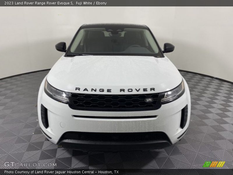 Fuji White / Ebony 2023 Land Rover Range Rover Evoque S