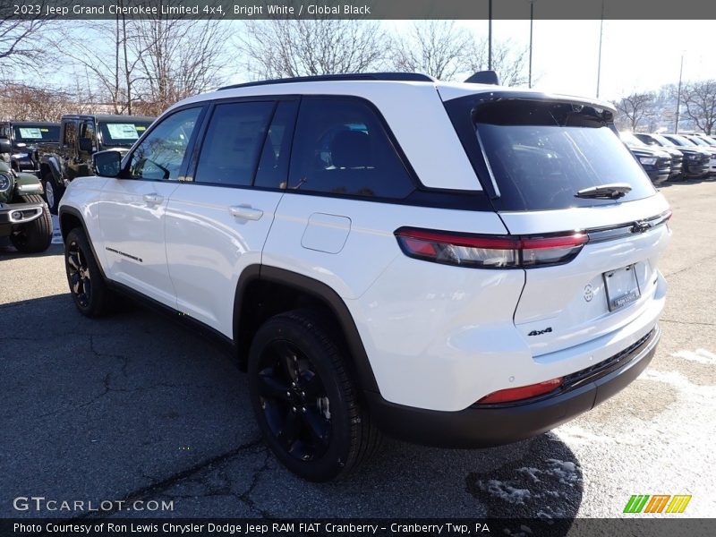 Bright White / Global Black 2023 Jeep Grand Cherokee Limited 4x4