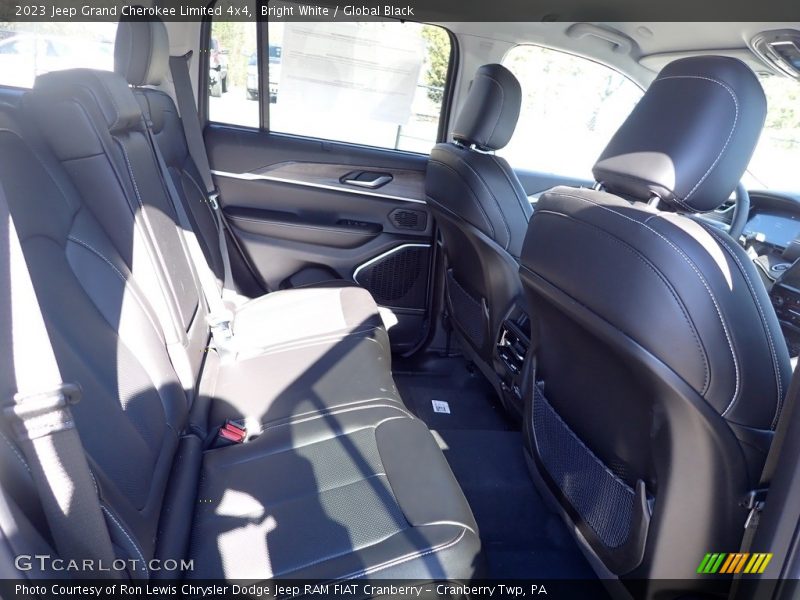 Bright White / Global Black 2023 Jeep Grand Cherokee Limited 4x4