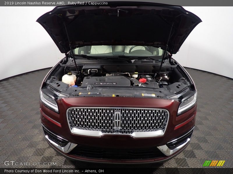Ruby Red / Cappuccino 2019 Lincoln Nautilus Reserve AWD